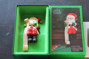 lot 178 image: Lot of Assorted Christmas Ornaments and Decorations