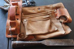 lot 186 image: Large Assortment of Hand Tools with Leather Tool Belt