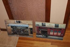lot 204 image: Assorted Artwork and Decorative Items Lot