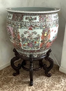 lot 34 image: Large Chinese Vase  Planter with Stand