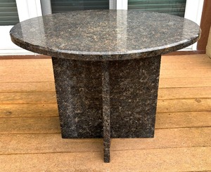 lot 111 image: Gorgeous Circular Granite Accent Table