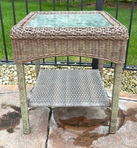 lot 117 image: Vintage Glass Top Wicker Table