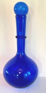 lot 158 image: Biot French Bubble Glass Decanter Bottle