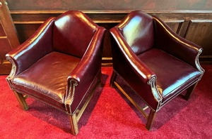 lot 249 image: Pair of Leather Executive Style Arm Chairs