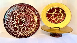 lot 237 image: Vintage Neiman Marcus Italian 22k Crimson Red Serving Dishes