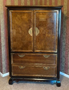 lot 198 image: Broyhill Premier Armoire