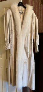 lot 205 image: Vintage Dero Enterprises Coat  Jacket by Rocco DAmelio