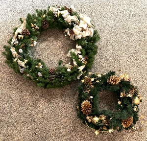 lot 272 image: Two Holiday Wreaths