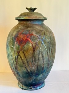 lot 307 image: William K Turner Raku Pottery Urn