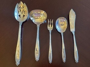 lot 9G image: Vintage International Prelude Sterling Silver Serving Utensils