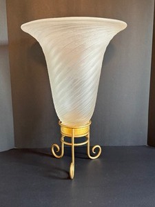 lot 39C image: Cenedese Murano Art Glass Vase on Stand