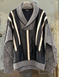 lot 370 image: Mens Sweater by Torras