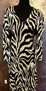 lot 385A image: St John Collection Beautiful Animal Print Sweater Dress with Black and Tan