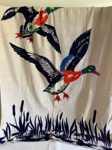 lot 95 image: Vintage MCM Flying Mallard Ducks Terrycloth BEACH TOWEL Hunting Wildlife Scene