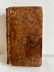 lot 2 image: Antique 1778 Leather Book HISTOIRE NATURELLE French Anatomy of Animals Marbled Insides & Etchings
