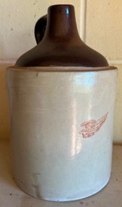 lot 122 image: Vintage RED WING 12 Gallon Whiskey Jug Jar - Old RW Wing Logo Crockery