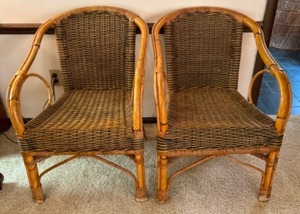 lot 134 image: Vintage Pair of MCM Rattan Bamboo Framed Dinning Chairs
