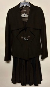 lot 199 image: COLE HAAN Ladies WOOL Jacket and INSITE Skirt Fall Clothing Set - Sz M (8)