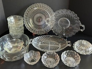 lot 273 image: Huge Lot of Clear Glass Depression Glass Serving Dishes - Qty 20 pcs.
