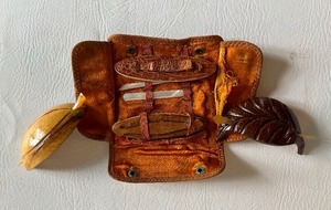 lot 367 image: Vintage Carved Hair Bun Holders and Antique Manicure Travel Set