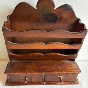lot 366 image: Vintage Wooden Hanging Magazine Book Rack with Scalloped Curves and 2 Small Drawers