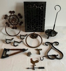 lot 363 image: Antique Cast Iron Vent Cover Including Various Vintage Metal Hooks, Racks & Holders
