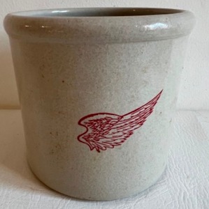 lot 448 image: Rare Vintage Special Numbered Edition 186300 Crockery RED WING for The Old Settlers Reunion in Barrett, MN