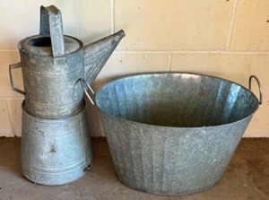 lot 372 image: Antique Galvanized Metal Watering Can, Tin Bucket with Handle and Metal Tub