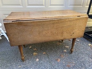 lot 319 image: Antique Drop Leaf Cottage DINING TABLE In Pine