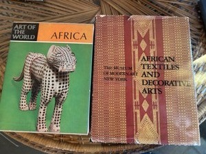 lot 198 image: Vintage MCM Coffee Table BOOKS on AFRICA Textiles and Art