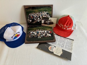 lot 379 image: World War II Tank Memorabilia Lot Vintage Trucker Hats 709 Tank Battalion
