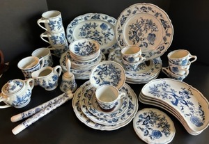 lot 466 image: Vintage Huge Lot of BLUE DANUBE Japan Dinnerware and Serving Pieces - Qty 41