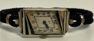 lot 486 image: ART DECO Ladies ELGIN 14Kt Gold Filled Case Wrist Watch