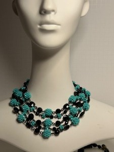 lot 488 image: Vintage Art Deco Multi Strand NECKLACE Turquoise & Black Glass Metal & Plastic