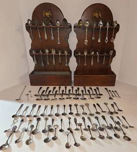 lot 94 image: Vintage Silver Plated Souvenir Spoon Collection 