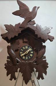 lot 101 image: Vintage West Germany Cuckoo Clock