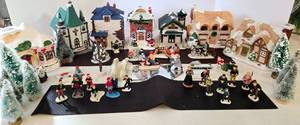 lot 123 image: Christmas Village Buildings & Accessories