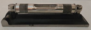 lot 130 image: Vintage L.S. Starrett Precision Machinists Level