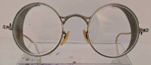 lot 131 image: Vintage 1930s SELLSTORM Motorcycle Safety Glasses