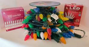 lot 187 image: Christmas LED & Icicle Style Lights 