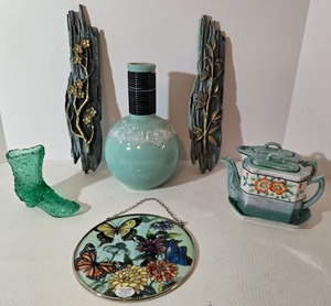 lot 199 image: All Things Aqua Green Home Decor