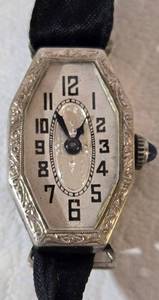 lot 167 image: Antique 14K White Gold Case wSapphire Dial Ladies Wrist Watch