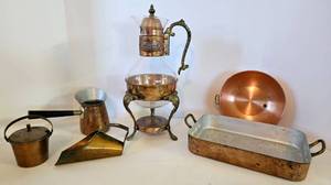 lot 225 image: All Things Vintage Copper Household Collectibles