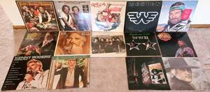 lot 238 image: 14 Vinyl Record Albums Rogers, Jennings, Nelson, Rich, Scruggs, Haggard, Jones
