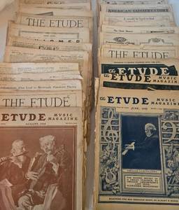 lot 260 image: 25 Antique 1920s ETUDE Music Magazines