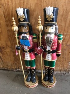 Santas Workshop 2- 15 in European Nutcracker customer return review pictures
