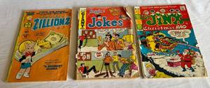 lot 42 image: 3 Vintage Comic Lot - Reggies Wise Guy Jokes No. 5 1969m Archie Giant Series No. 195 Jan 1972, Richie Rick Zillionz No. 3 1977