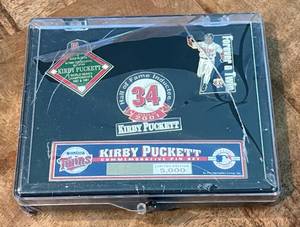 lot 65A image: Kirby Puckett Limited Edition Pin Set - Only 5,000 Made Hall of Fane Induction - Minnesota Twins Baseball