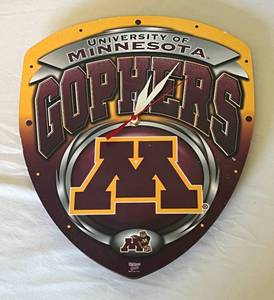 lot 40B image: University of Minnesota Golden Gophers Wall Clock