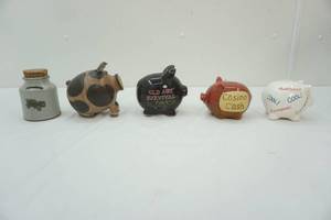 lot 47 image: coin bank